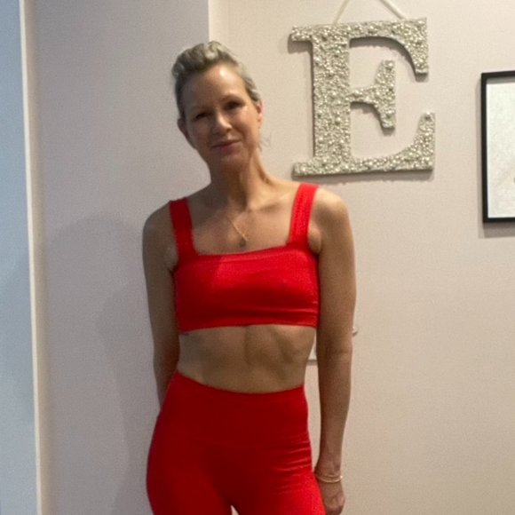 Meet your Posher, Erin - Picture 4 of 4